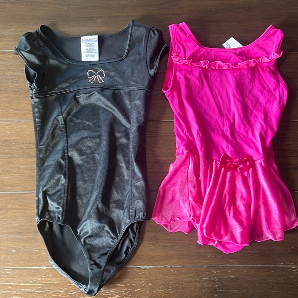 Size 6 Danskin gymnastic / dance leotard